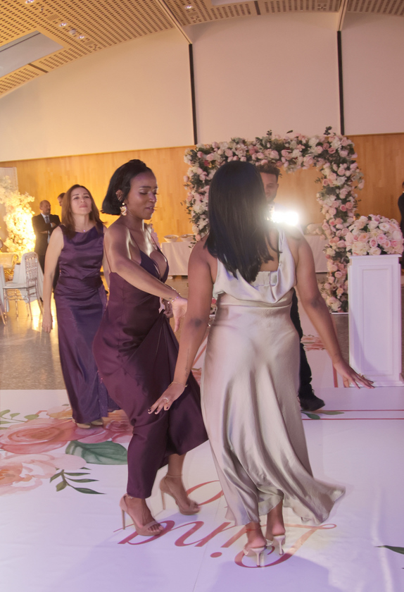 images/galleries/761/7C8A1398.JPG